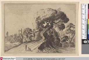 [Landschaft mit großem Baum und zwei Wanderern; Two Figures before lage Tree on Knoll before a wooded Landscape]