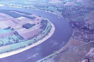Rhein vor dem Ausbau 1962 bei Stürzelberg