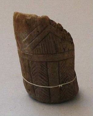 Holzkeru (Fragment)