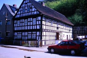 Wohnstallhaus mit Vorgarten