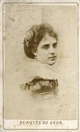 Fotografie einer jungen Dame