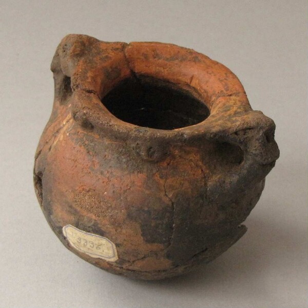 Clay vessel