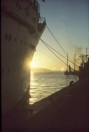 Hafen. Sonnenuntergang