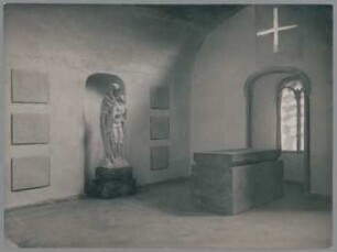 Modell Grabkapelle Thyssen mit Pietà, 1925/26, Gips oder Ton