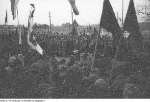 Strasse der Freundschaft Bad Muskau - Rothenburg-Lodenau, Beginn des Fünfjahrplans in Sachsen in Anwesenheit des sächsischen Ministerpräsidenten Max Seydewitz, 7. Dezember 1950
