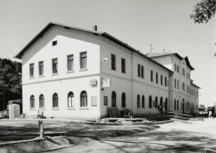 Oelsnitz/Vogtland. Bahnhof, Empfangsgeb.