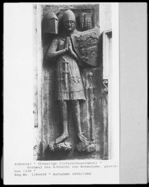 Reliefplatte mit Darstellung Albrecht von Hohenlohe