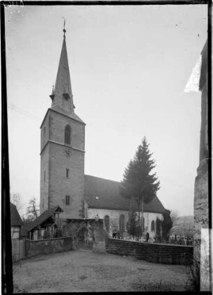 Hochhausen Evangelische Notburga-Kirche Ansicht von Südwesten
