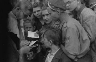 III. Weltfestspiele der Jugend und Studenten in Berlin 5. - 19. August 1951 : Teilnehmer der III. Weltfestspiele der Jugend und Studenten