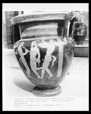 Krater, rotfigurig, Tanz der Satyrn