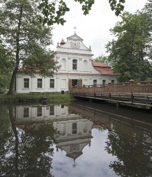 Katholische Kirche Sankt Johannes Nepomuk, Zwierzyniec, Polen