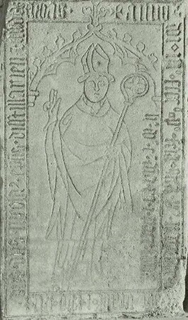 Grabstein eines Bischof Nikolaus, gest. 1401