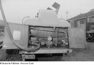 Minol-Tankwagen