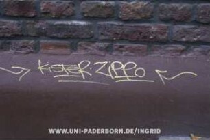 KiSTeR ZiPPo