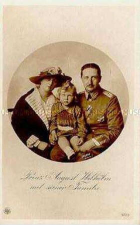 August Wilhelm von Preußen mit Frau und Kind