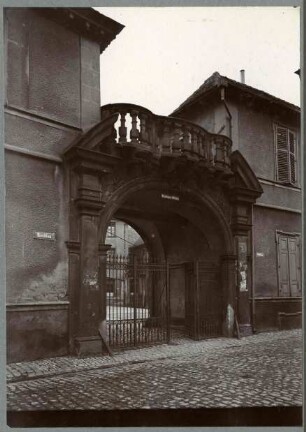 Leininger Oberhof, Tor