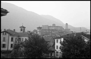 Bellinzona: Rückblick auf Bellinzona, näher