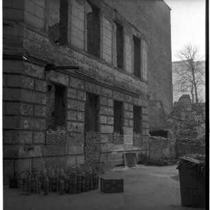 Negativ: Ruine, Potsdamer Straße 154, 1954