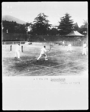 Tennisplatz