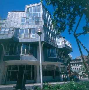 Osnabrück. Nikolai-Zentrum. Blick auf die Fassade der Südseite
