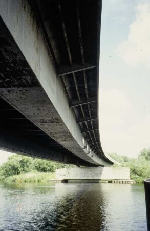 Pennebrücke, Jarmen
