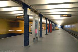U-Bahnhof Rosa-Luxemburg-Platz; Berlin, Mitte