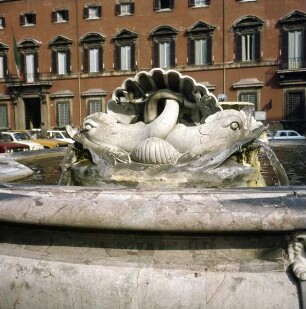 Brunnen