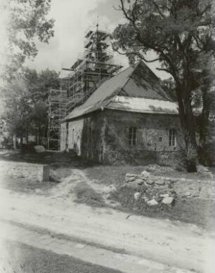Evangelische Dorfkirche