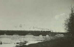 Dresden, Elbbrücken im Hochwasser