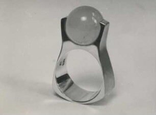 Ring von Otto und Sophia Schamschula.
