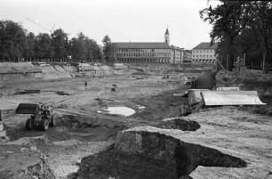 Umgestaltung des Schloßplatzes im Rahmen der Bundesgartenschau 1967.