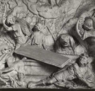 Epitaph für Bertold von Oldershausen, Hauptrelief mit Christi Himmelfahrt