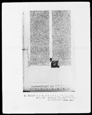 Biblia sacra mit einem altlateinischen Judith-Text — Initiale V(ocavit autem), Folio 24recto