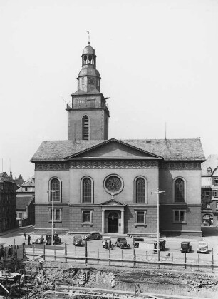 Gießen, Kirchenplatz 1