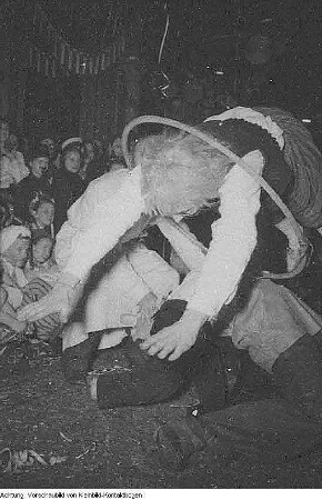 Dresden, Fasching in der Musikschule, Februar 1954