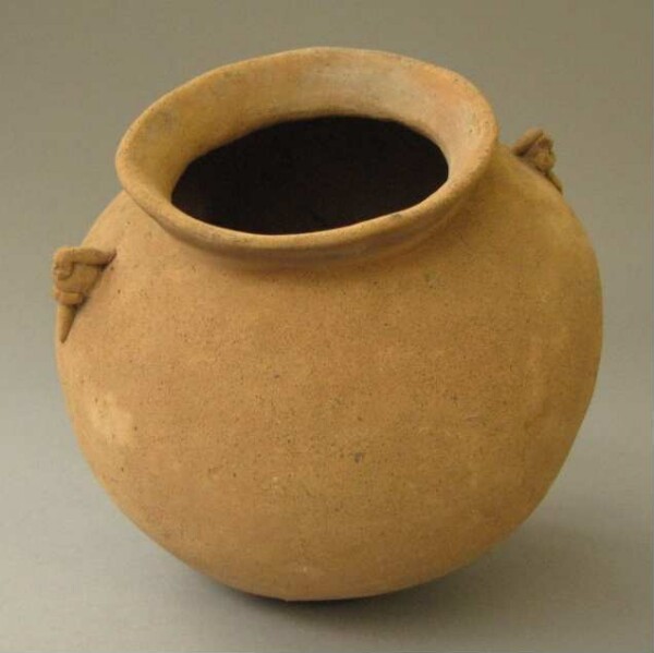 Clay vessel