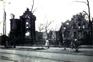 Zerstörungen Zweiter Weltkrieg. Beiertheimer Allee/Kriegsstraße