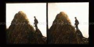 Bergsteiger auf dem Grat zum Wetterstein, bei Garmisch-Partenkirchen