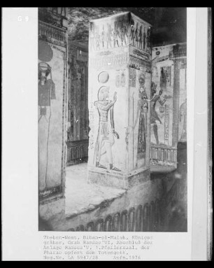 Der Pharao opfert dem Totengott