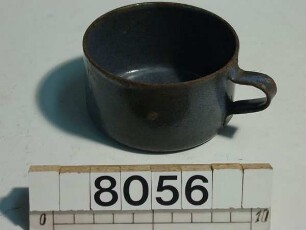 Tasse (Tasse mit Henkel)