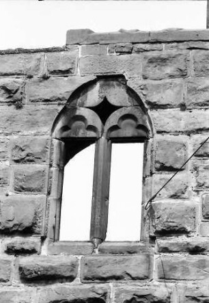 Lahr: Gotisches Fenster am Storchenturm, Ausschnitt