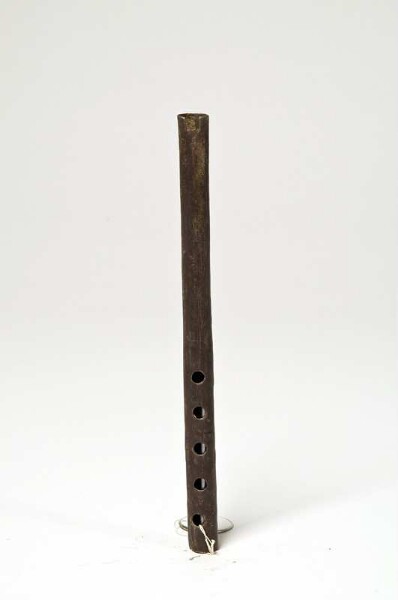 open longitudinal flute with finger holes