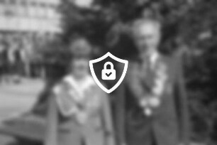 Schützenverein Glinde v. 1959 e.V.: Schützenfest: Schützenkönigin Uschi Brehm: Schützenkönig [Name maskiert]
