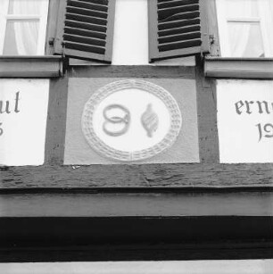 Ehem. kath. Pfarrhof; Oestrich-Winkel, Markt 4