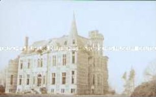 Zerstörtes Schloss (Belgien?)