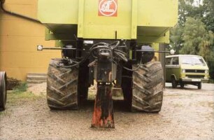 Fotografie: Muldenkipper, Gummiraupenlaufwerk