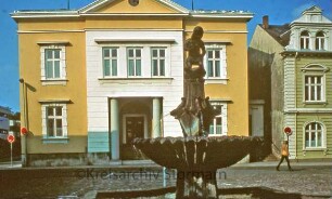 Rathaus, davor Gänselieselbrunnen