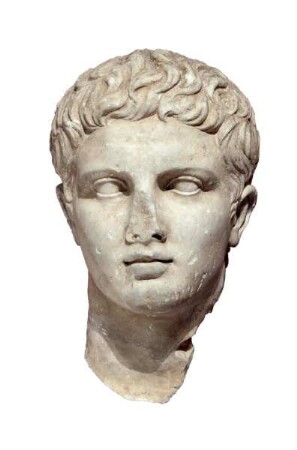 Reliefkopf des Kaisers Augustus (?)