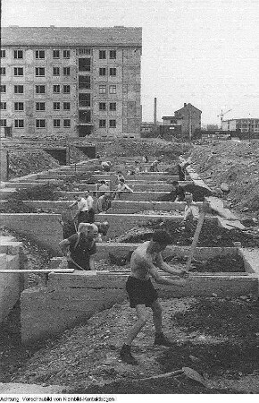 Dresden, Nationales Aufbauwerk (NAW), Arbeitseinsatz an der Wallstraße, Kinderkrippe Striesen, Wohnungsbau, Offenstall in Hellerau, Spielplatz in Striesen, NAW in Waltersdorf (Sächsische Schweiz), Aufbausonntag mit einer Kapelle der Nationalen Volksarmee der DDR (NVA), u.a., Mai 1959 - April 1960