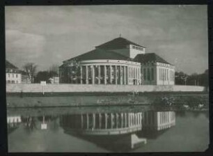 Gautheater Westmark (auch: Grenzlandtheater Saarpfalz, Saarländisches Staatstheater), Saarbrücken: Ansicht von Westen